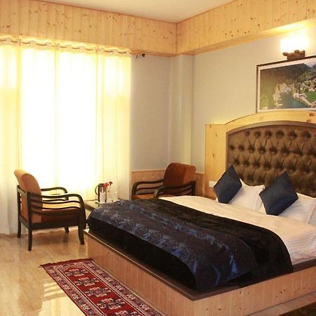 Hotel Bodh International Manāli Zewnętrze zdjęcie