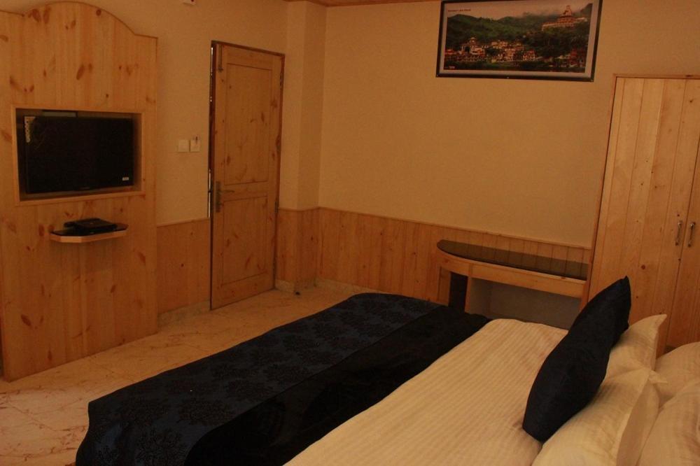 Hotel Bodh International Manāli Zewnętrze zdjęcie