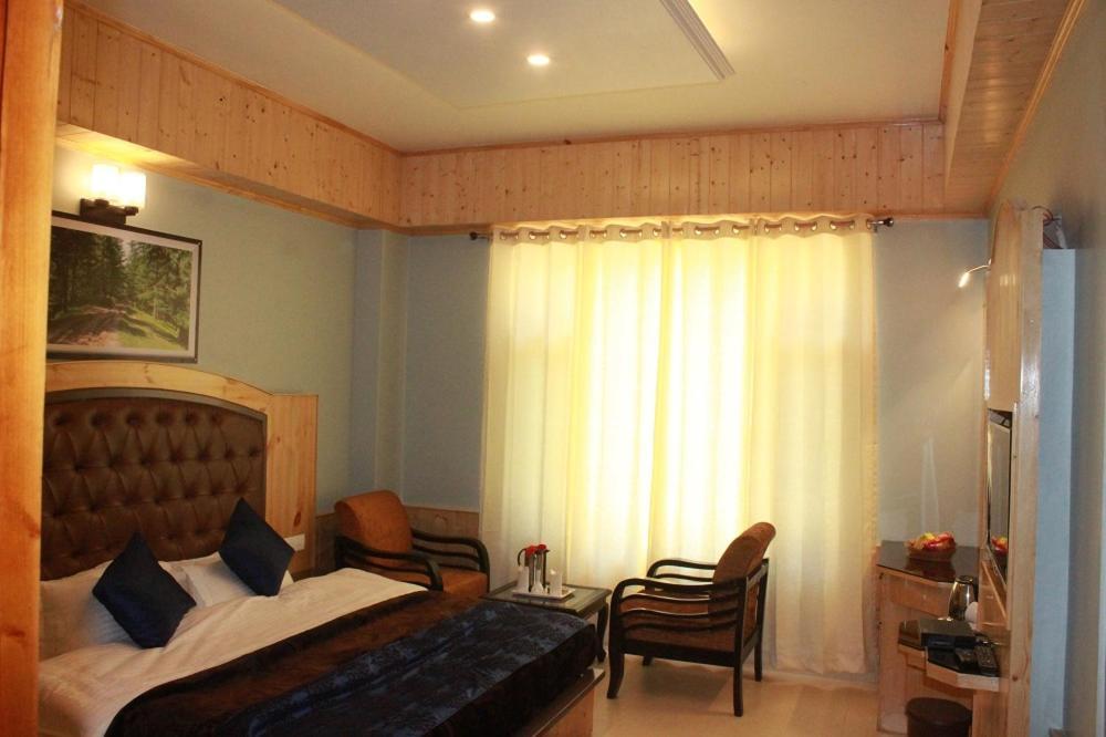 Hotel Bodh International Manāli Zewnętrze zdjęcie